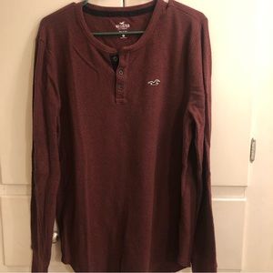 Hollister mens XL knit shirt.  Like new